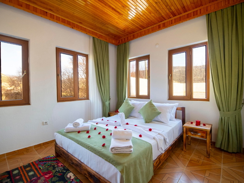  gece  -  Kasım
  | Kalkan Bezirgan Köyü Villa (6 Kişilik, Korunaklı Havuzlu, Jakuzili Seçenekli)